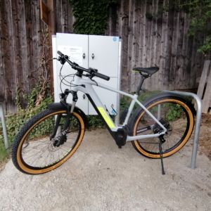 Mountainbike gerade Stange gelb grau Mountainbike gerade Stange gelb grau